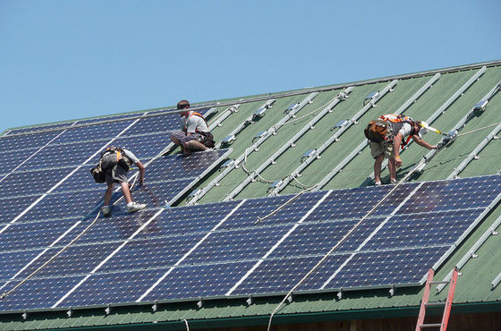 72細胞のモノラル統合された太陽電池パネルBIPV太陽光起電モジュール