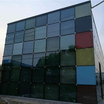 エネルギー効率の良いガラスカーテンウォールのファサードシステム